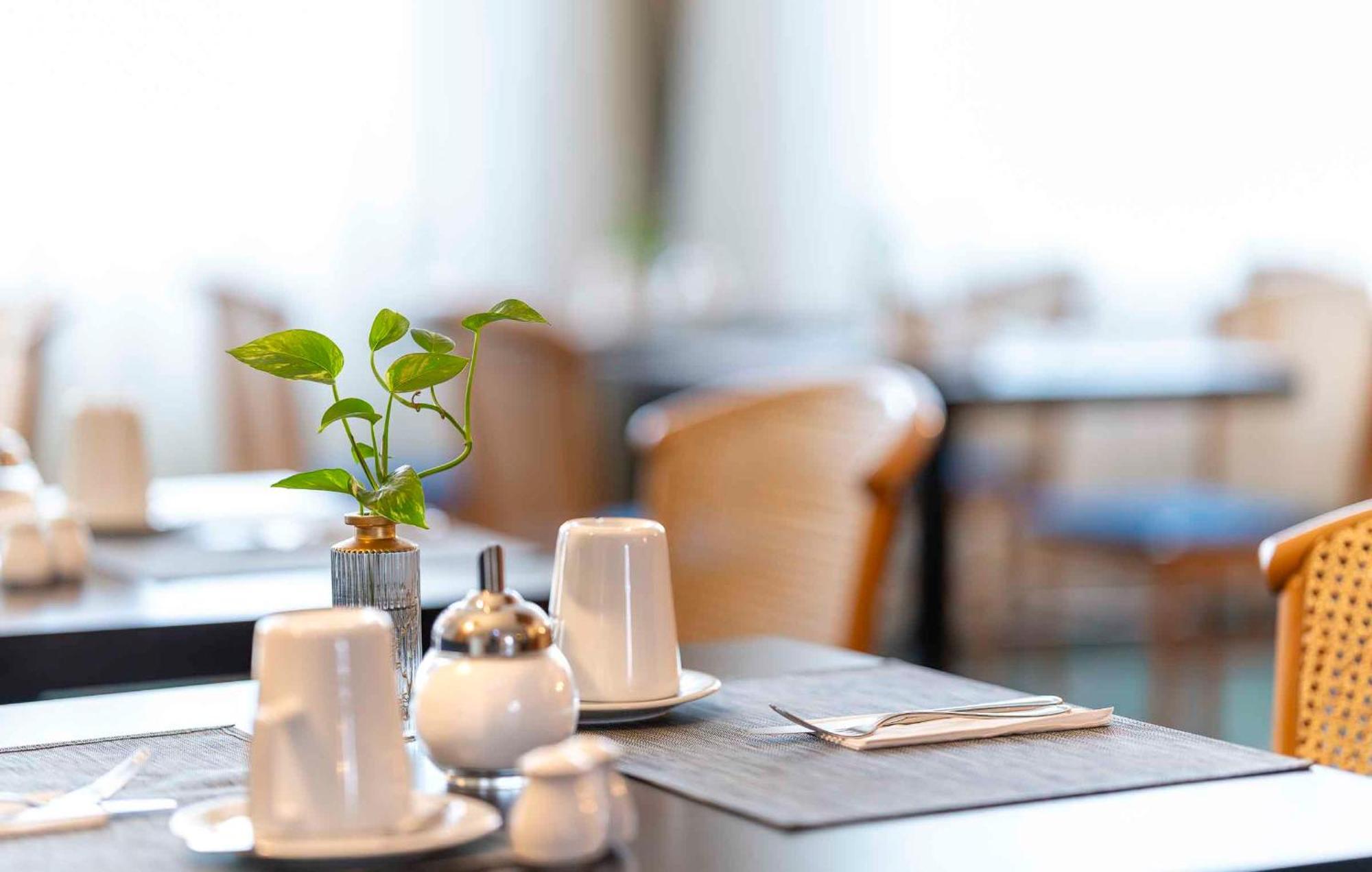 Plaza Inn Blankenburg Ditzingen, Sure Hotel Collection Bagian luar foto