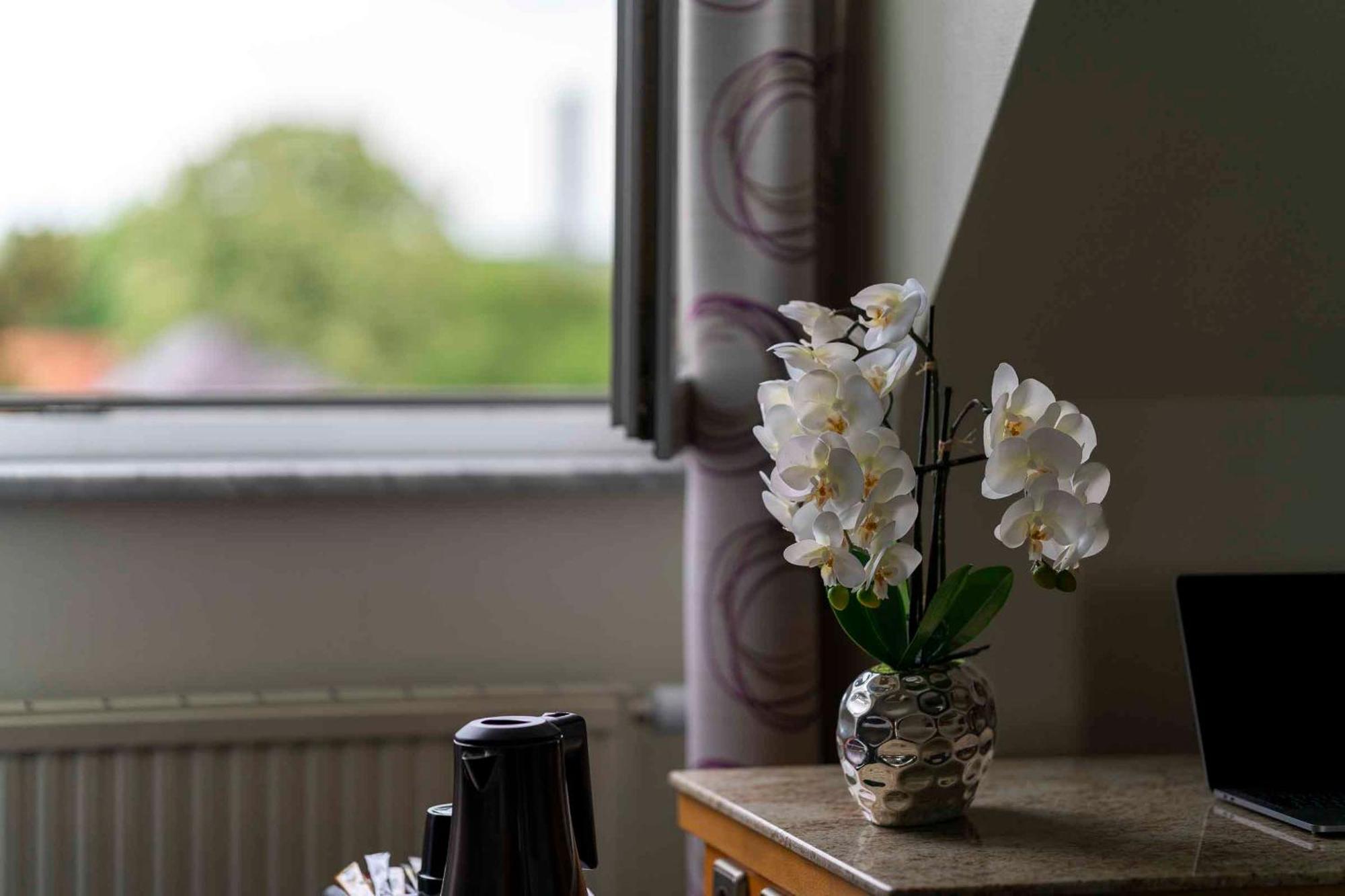 Plaza Inn Blankenburg Ditzingen, Sure Hotel Collection Bagian luar foto