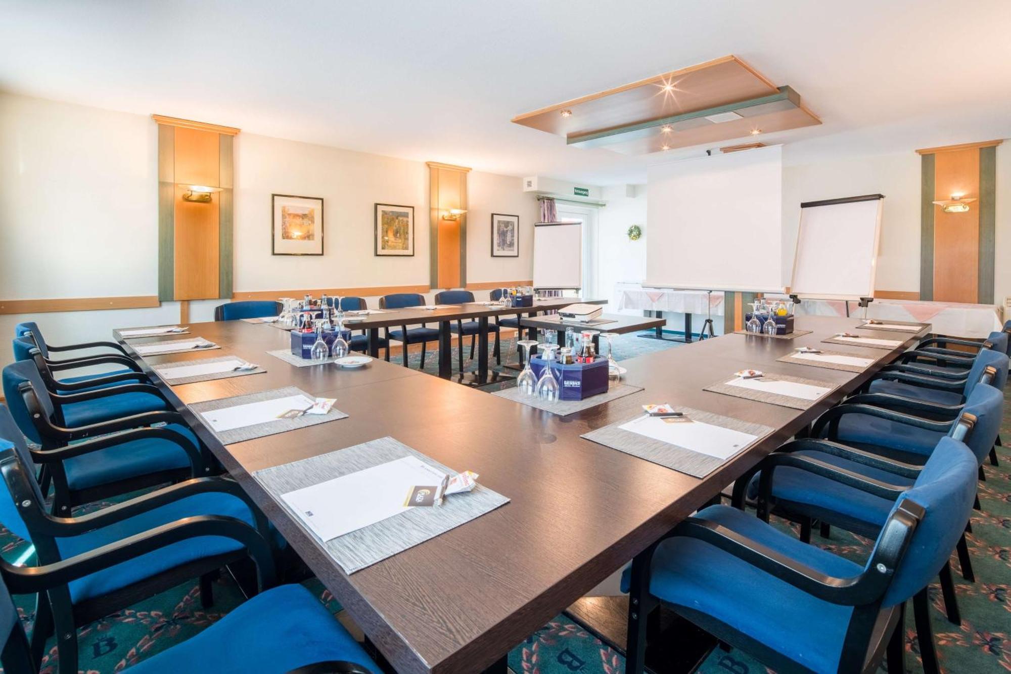 Plaza Inn Blankenburg Ditzingen, Sure Hotel Collection Bagian luar foto