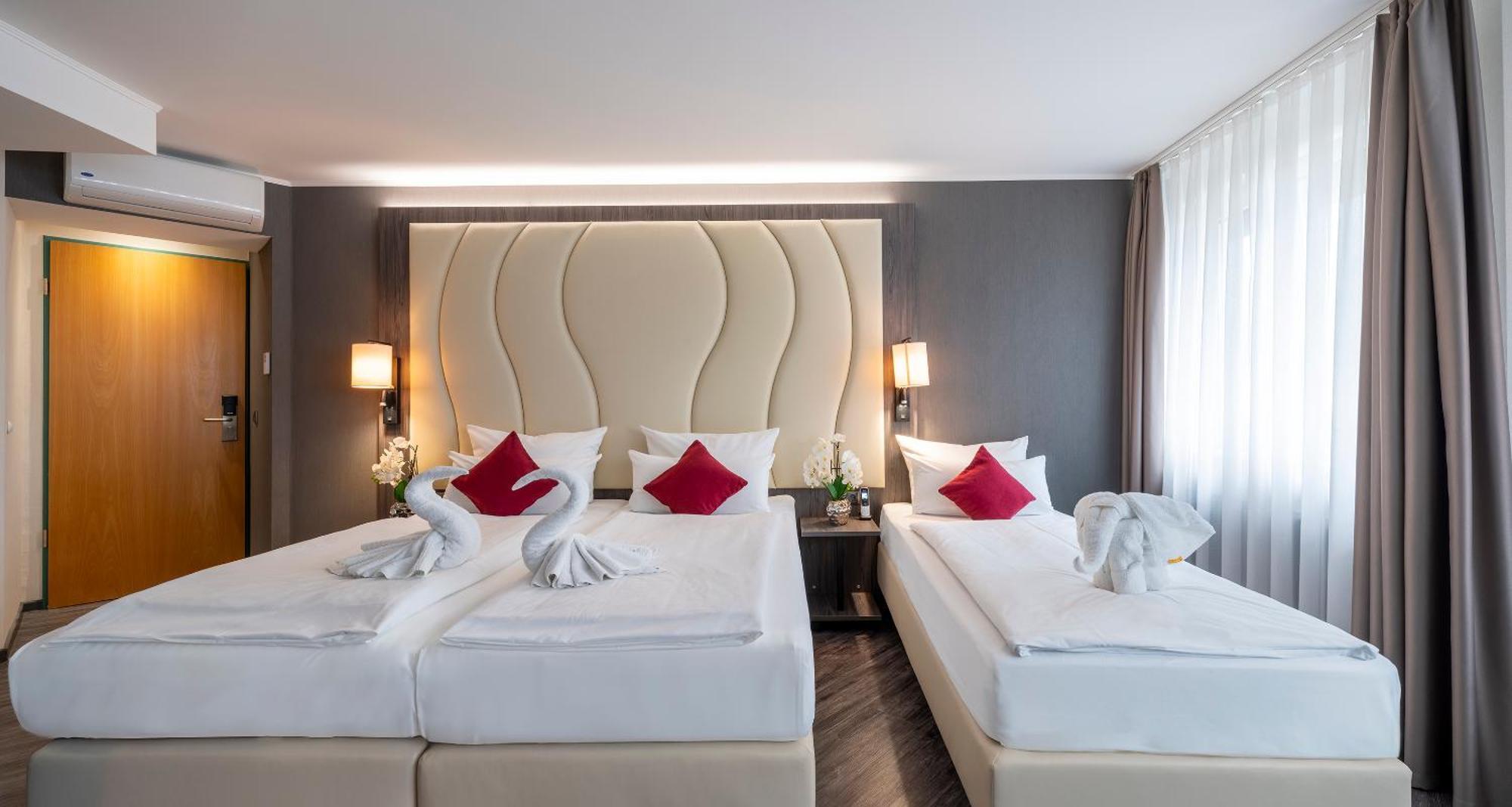 Plaza Inn Blankenburg Ditzingen, Sure Hotel Collection Bagian luar foto
